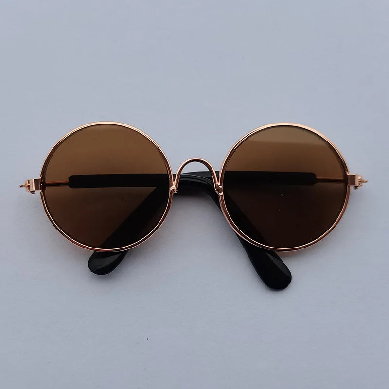 Vintage Round Pet Sunglasses – Chic & Stylish Pet Eyewear