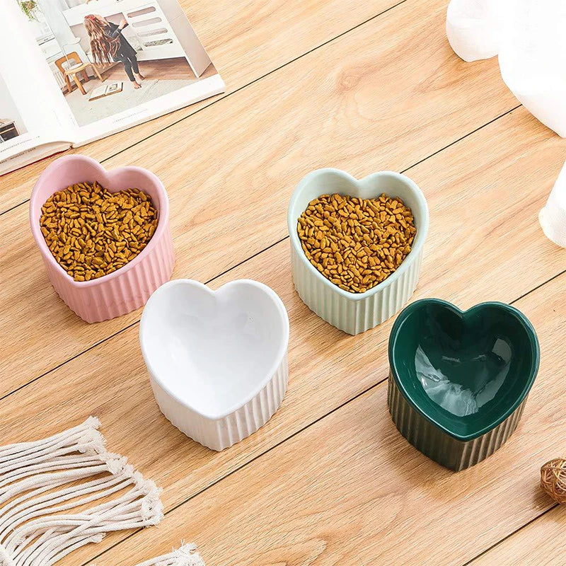 Ceramic Tilted Heart-Shaped Cat Bowl – Anti-Slip, Elevated